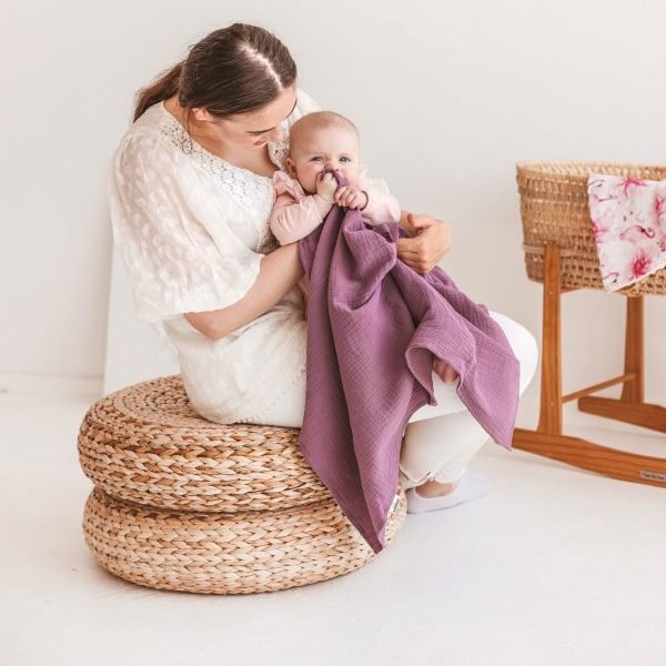 pelenų rožės muslino užklotukas