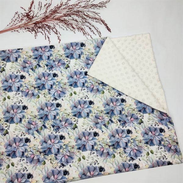 baltas pledas su sukulentais