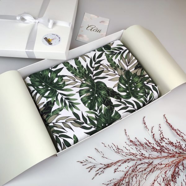 Užklotukas su satinu ir vaflinuku "Monstera"