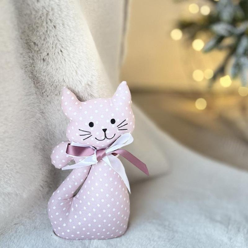 medvilnes audinio kaciukas medvilnes audinio kaciukas