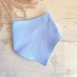 žydra muslino kaklaskarė