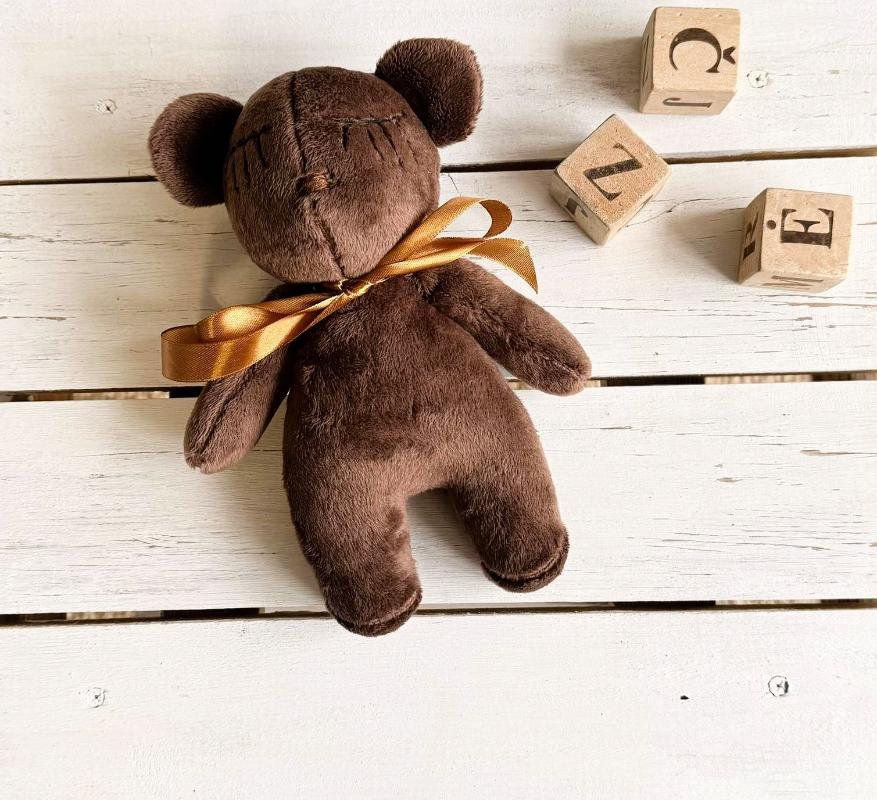 ranku darbo meskutis tamsiai rudos spalvos ranku darbo meskutis tamsiai rudos spalvos