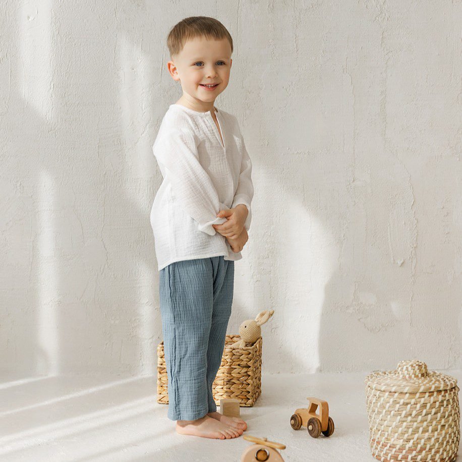 muslino kostiumelis berniukui