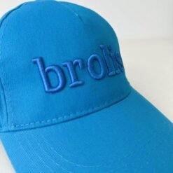 aqua kepurėlė su snapeliu brolis