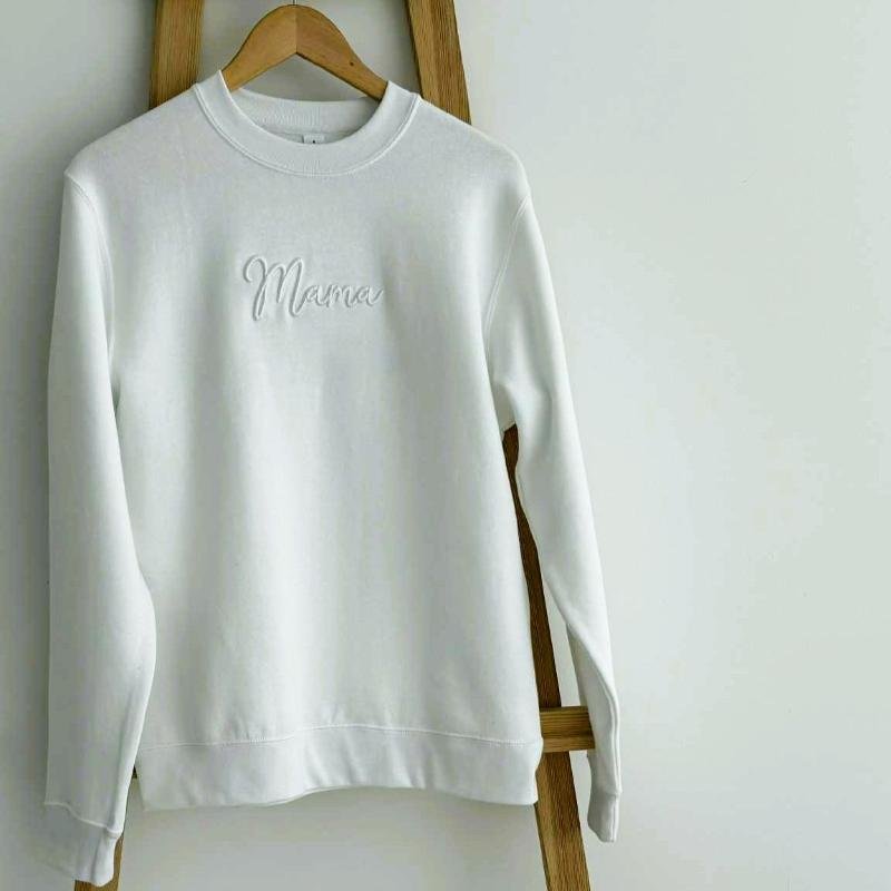 bliuzonas baltas mama