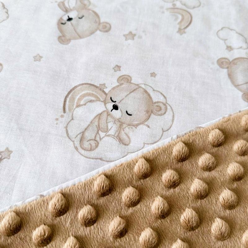 pledukas su meskiukais karamelines spalvos