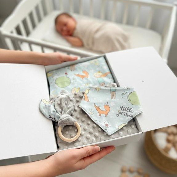 dovanu dezute Mazasisi Princas dovanų dėžutė Mažasis princas