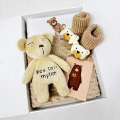 dovanu dezute su karameliniu meskuciu