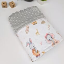 pilkas dvigubo minky pledukas su zveriukais