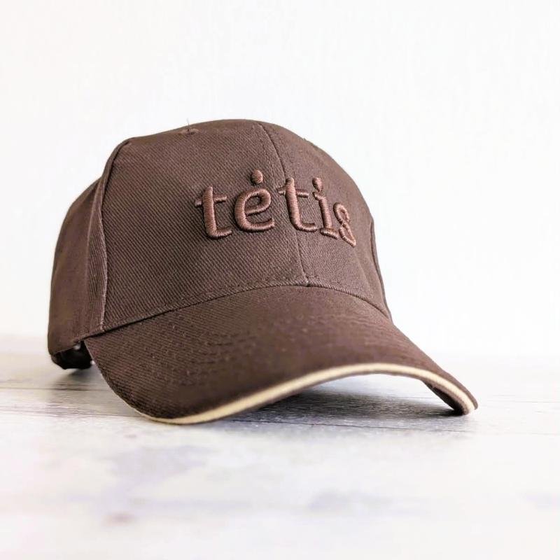 ruda kepurele teciui
